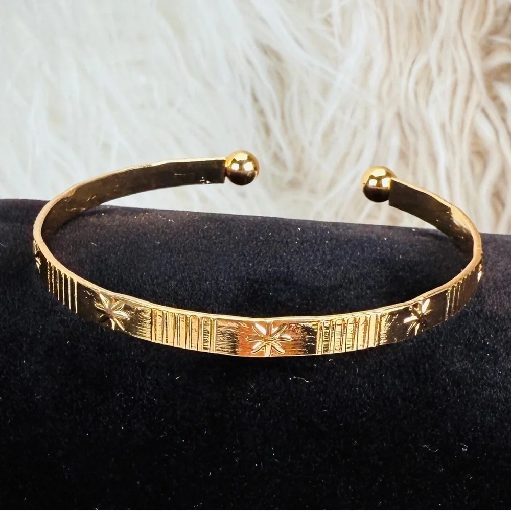 Goldtone Star Bangle Stackable Cuff Bracelet
